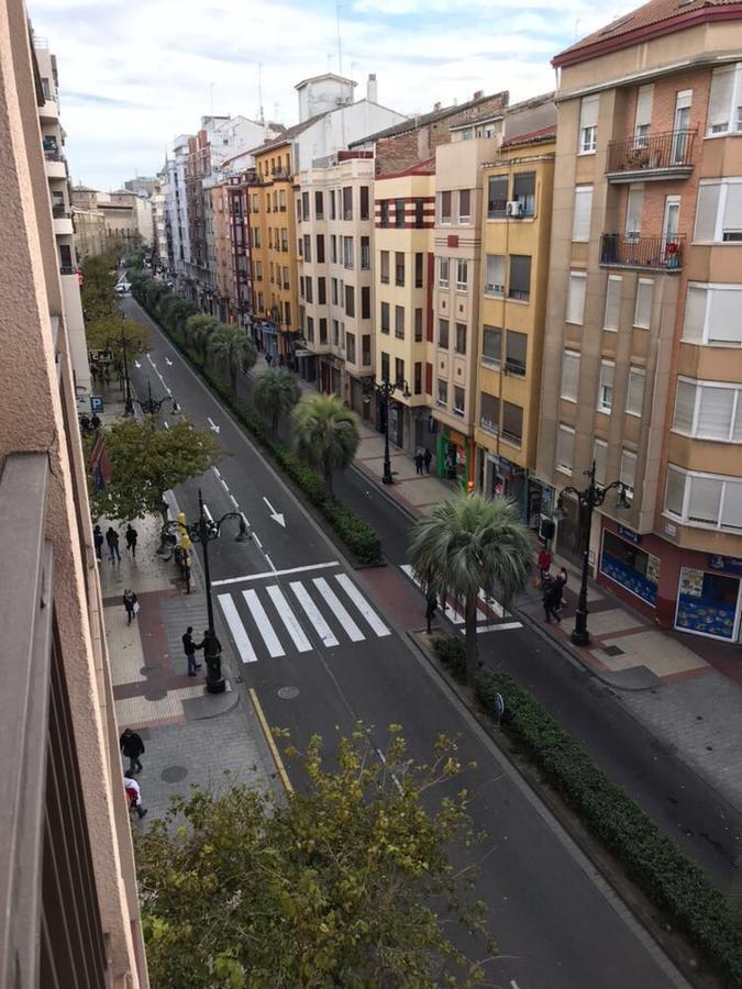Az El Balcon De Conde De Aranda Apartment Zaragoza Exterior photo